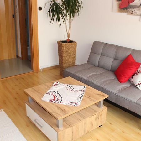 Appartement "Blumengassl" メルビッシュ・アム・ゼー エクステリア 写真
