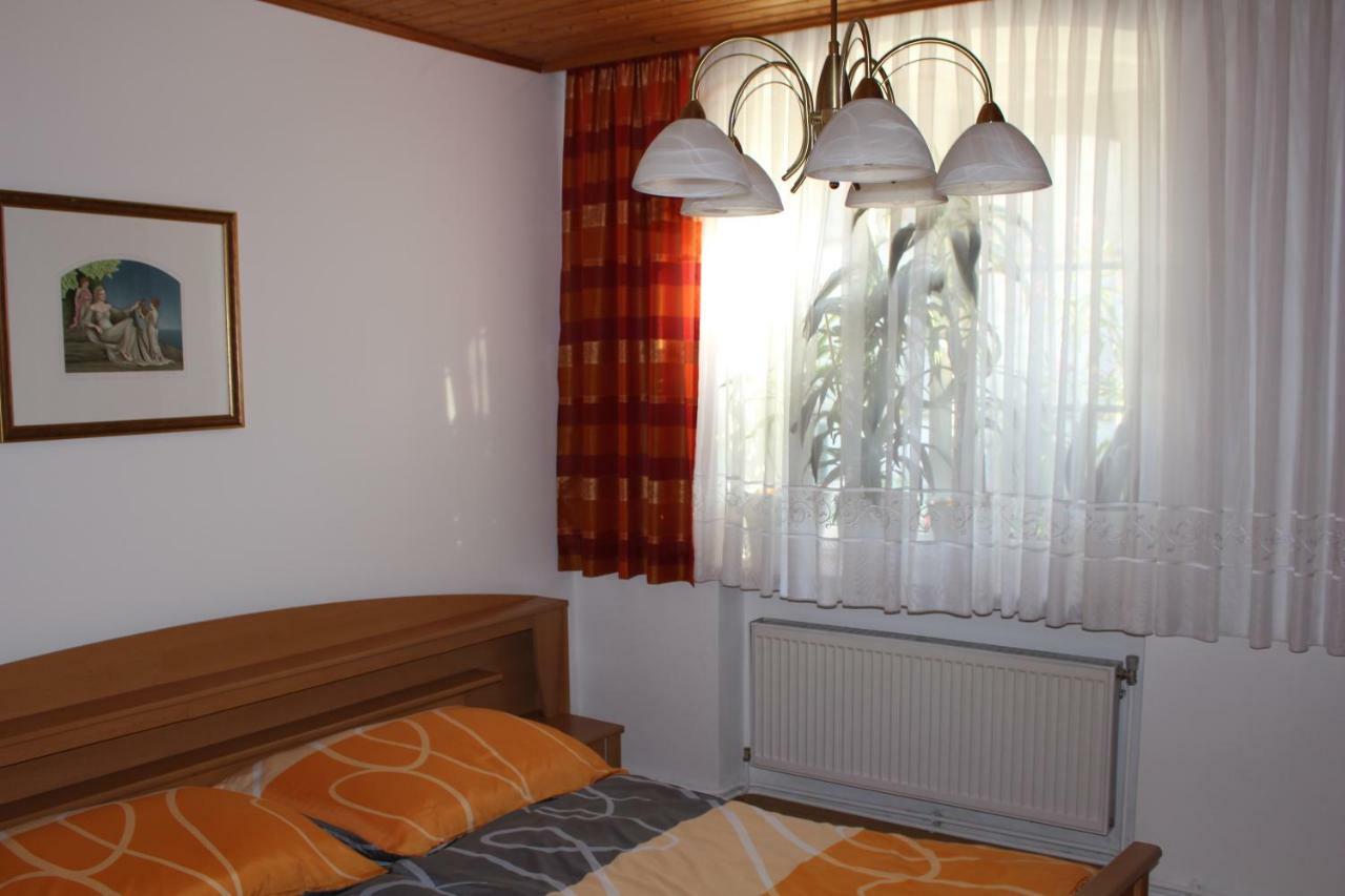 Appartement "Blumengassl" メルビッシュ・アム・ゼー エクステリア 写真